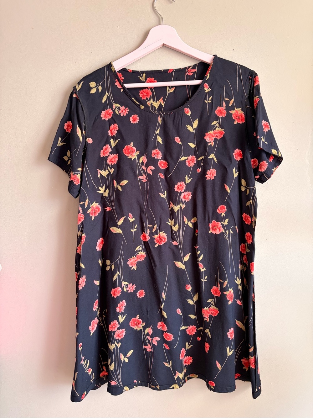 Black Floral Midi Dress Tunic with Red Flowers